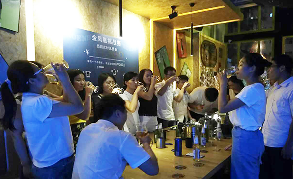 陸軍戰(zhàn)隊光明新區(qū)幫扶小組第三次在創(chuàng)美景裝飾公司指導(dǎo)