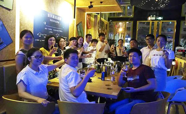 陸軍戰(zhàn)隊光明新區(qū)幫扶小組第三次在創(chuàng)美景裝飾公司指導(dǎo)