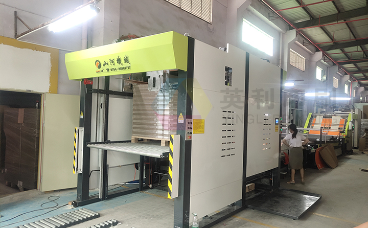 全自動(dòng)裱坑機(jī)